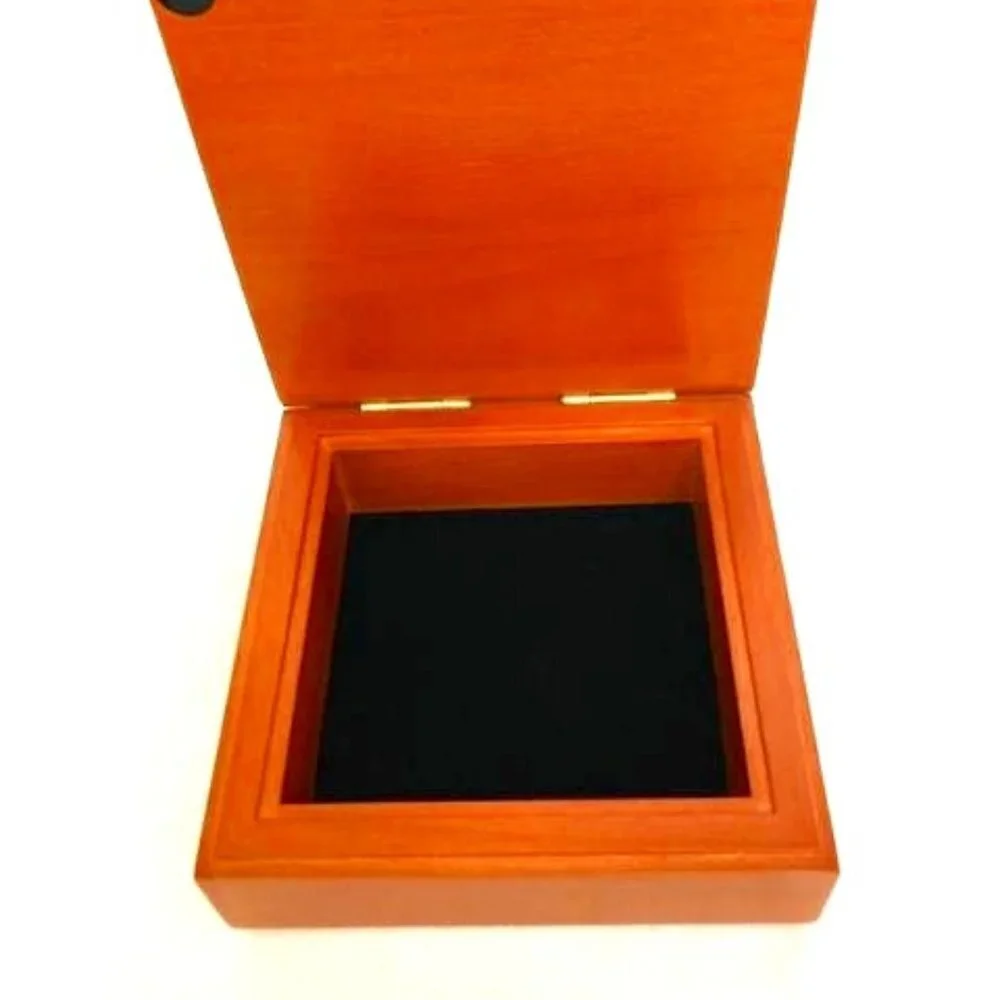 Vintage Wooden Jewelry Box w/ Butterfly‎ Decorative Tile